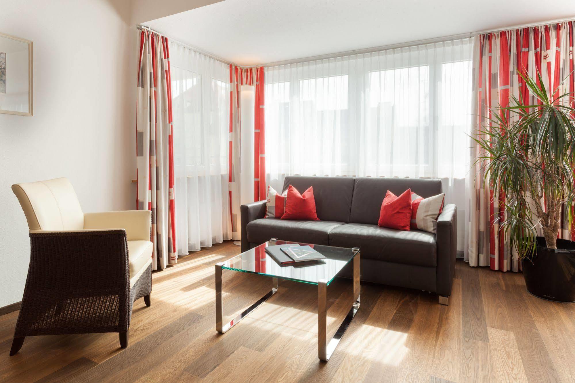 Hotel Germania Брегенц Экстерьер фото